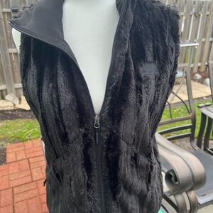 The North Face Women's Black Faux Fur Vest